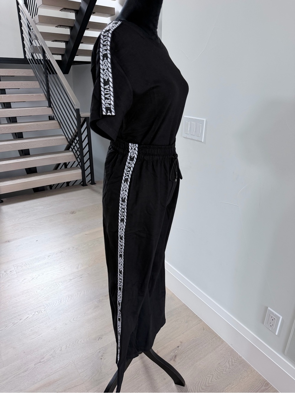 Black Wide-Leg Pants and matching Tee Set size S - Picture 7 of 11